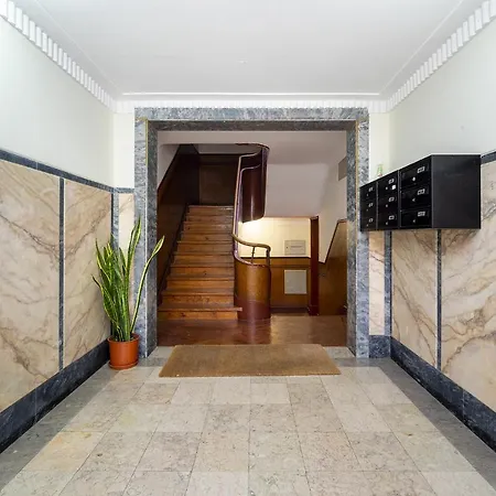 Whome Premium Alfama 2-br Great For Remote Workers & Digital Nomads Apartment