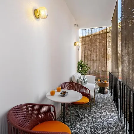 Whome Premium Alfama 2-br Great For Remote Workers & Digital Nomads Apartment Lisbon